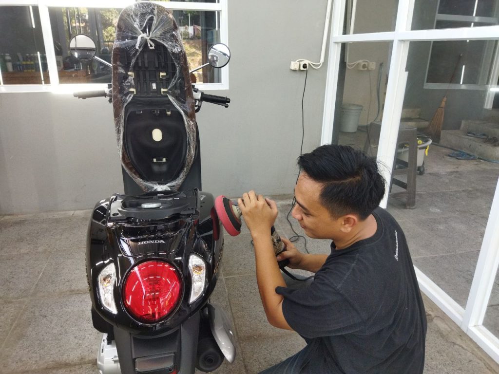 Motor detailing salon motor Jogja